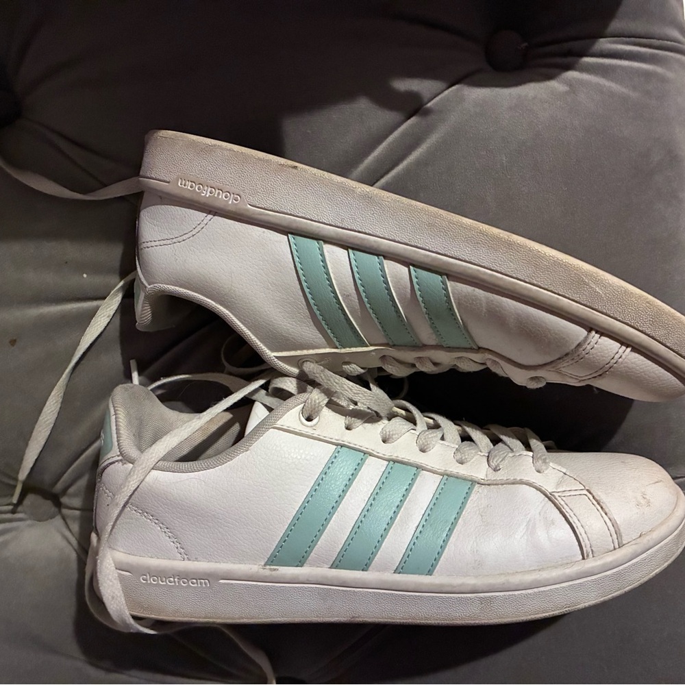 adidas Women's White and Light Blue Sneakers